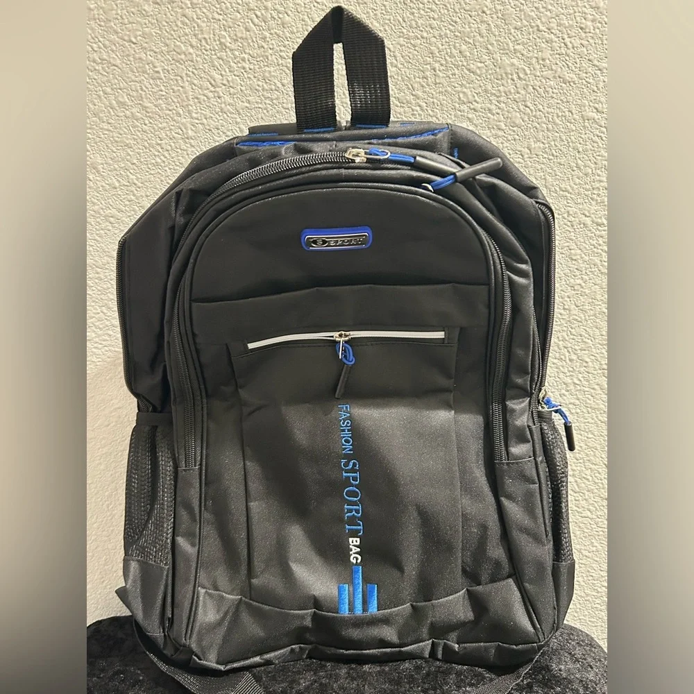 Sport 18โ Travel Laptop Backpack โ Anti-Theft, Water-Resistant Business & School - Picture 5 of 9